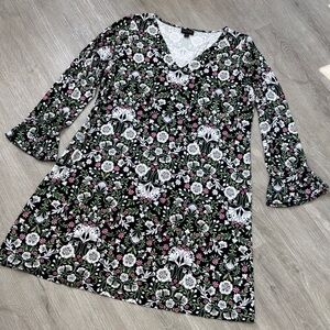 J. Jill black Floral V-Neck Dress with Bell Sleeves size Large